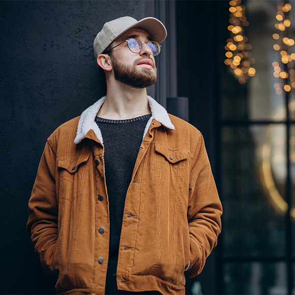 From Work to Weekend: Outfit Ideas That Balance Comfort and Class